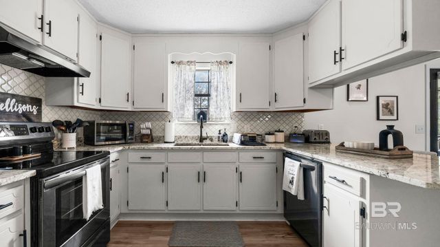 10710 DEERFOOT Lane, Elberta, AL 36530