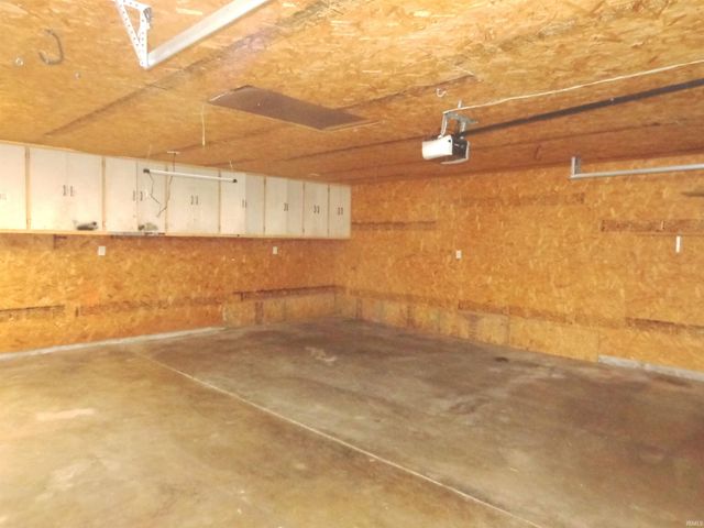 2328 Frisse Avenue, Evansville, IN 47714