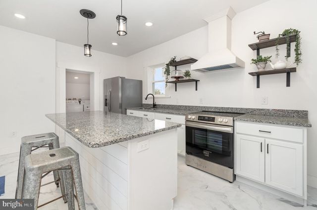 101 FAIRVIEW AVENUE W, Waynesboro, PA 17268