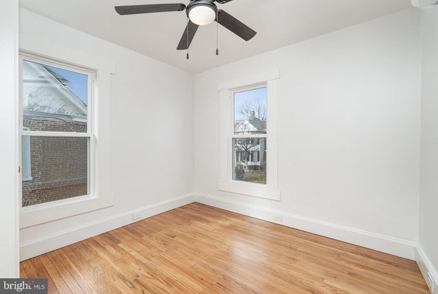 101 FAIRVIEW AVENUE W, Waynesboro, PA 17268