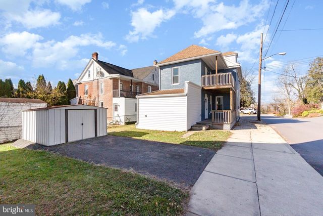 101 FAIRVIEW AVENUE W, Waynesboro, PA 17268