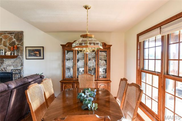 4996 Highway U, Palmyra, MO 63461