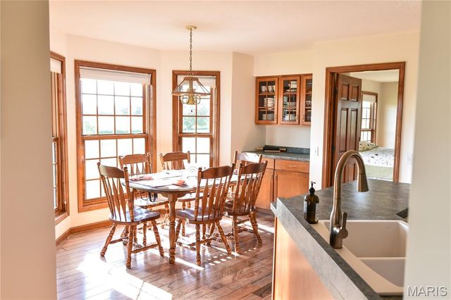 4996 Highway U, Palmyra, MO 63461