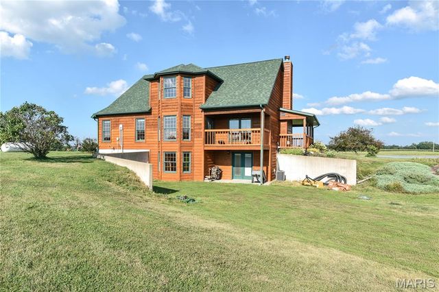 4996 Highway U, Palmyra, MO 63461