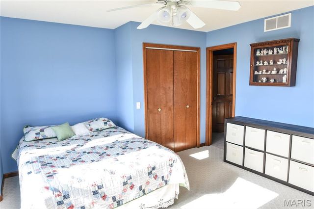 4996 Highway U, Palmyra, MO 63461