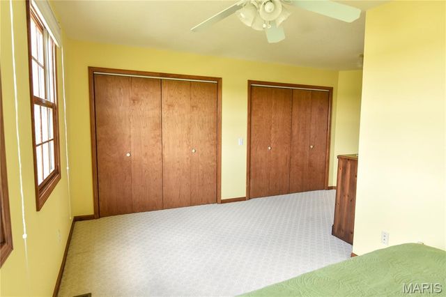 4996 Highway U, Palmyra, MO 63461