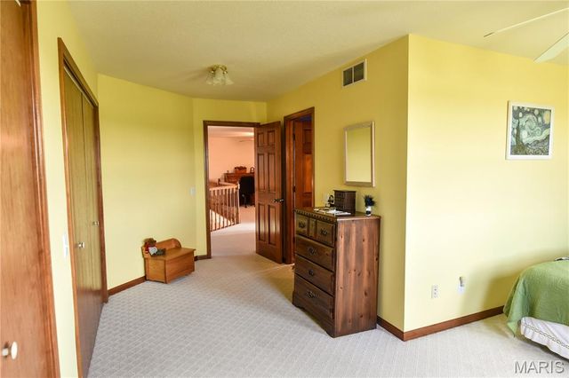 4996 Highway U, Palmyra, MO 63461