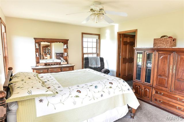 4996 Highway U, Palmyra, MO 63461