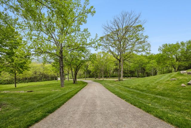 1460 Coleman Rd, Franklin, TN 37064