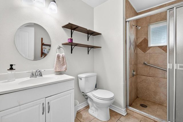 13422 Standish Dr, Poway, CA 92064