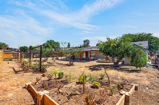 13422 Standish Dr, Poway, CA 92064