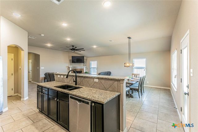 821 Kendra Drive, Temple, TX 76502