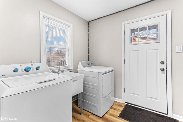 27518 Lasslett Street, Roseville, MI 48066