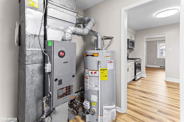 27518 Lasslett Street, Roseville, MI 48066