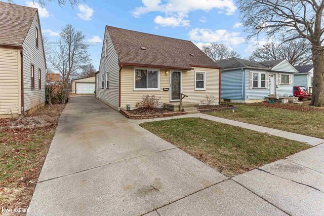 27518 Lasslett Street, Roseville, MI 48066