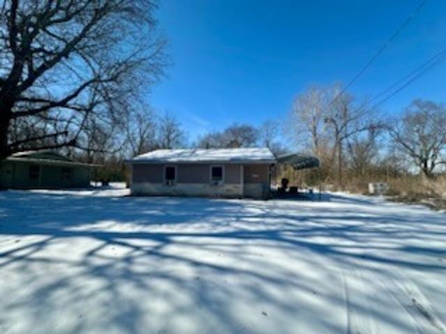 635 NW 11th Street NW, Paris, TX 75460