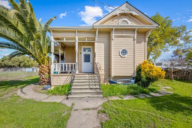 585 Monterey Road, Morgan Hill, CA 95037