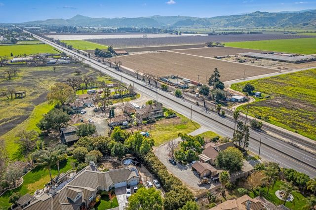 585 Monterey Road, Morgan Hill, CA 95037