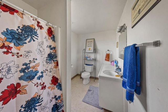 585 Monterey Road, Morgan Hill, CA 95037