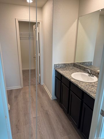 3930 LEIGHTON HBR, Von Ormy, TX 78073