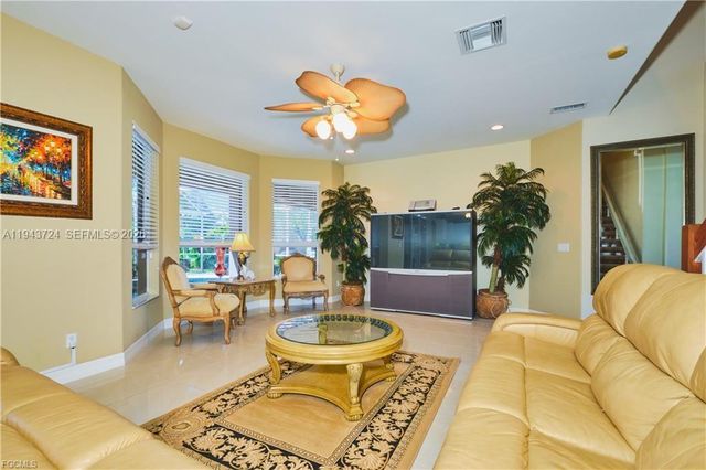 1820 SW 49 Ter, Cape Coral, FL 33914