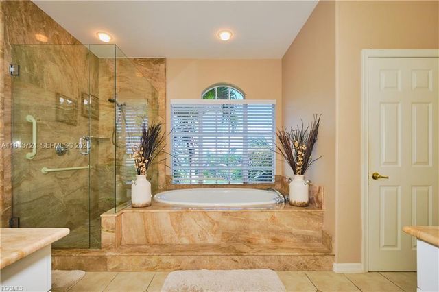 1820 SW 49 Ter, Cape Coral, FL 33914