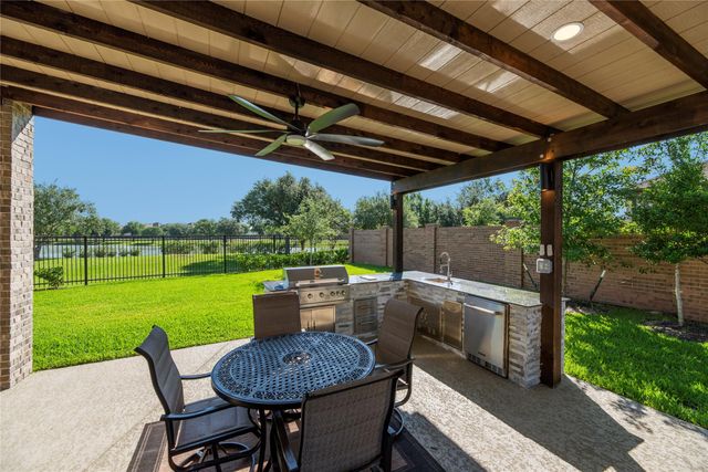21203 Brook Tide Lane, Cypress, TX 77433