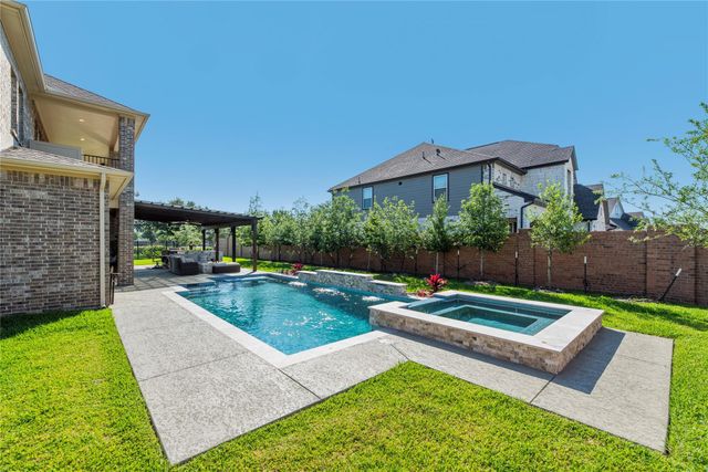 21203 Brook Tide Lane, Cypress, TX 77433