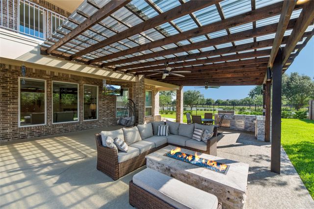 21203 Brook Tide Lane, Cypress, TX 77433