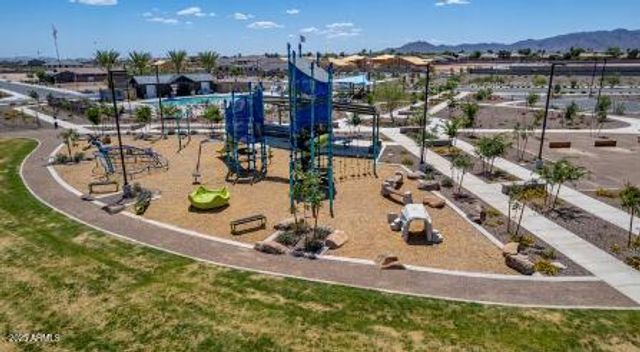 17621 W SOLANO Drive, Litchfield Park, AZ 85340