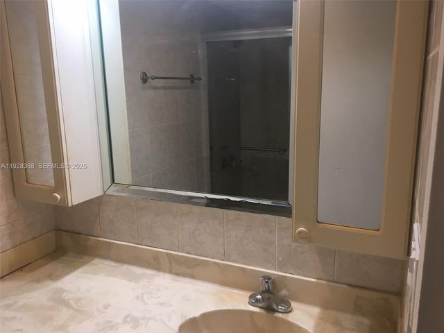 200 177th Dr 411, Sunny Isles Beach, FL 33160