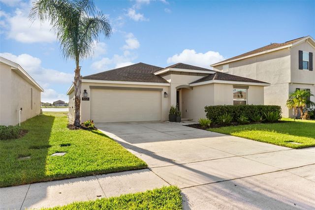 5121 FOUR STRAND COURT, St Cloud, FL 34772