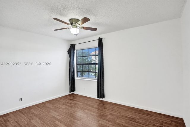 105 Liberty Ct, Deerfield Beach, FL 33442