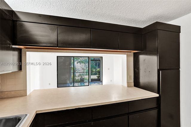 105 Liberty Ct, Deerfield Beach, FL 33442