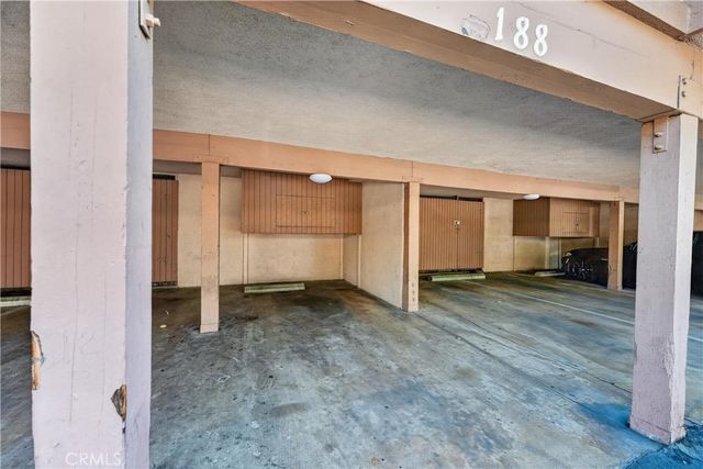 B Cabrillo Park Drive A, Santa Ana, CA 92701