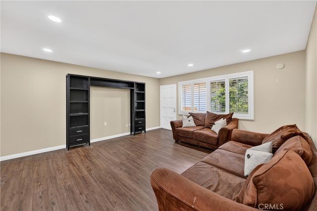 B Cabrillo Park Drive A, Santa Ana, CA 92701