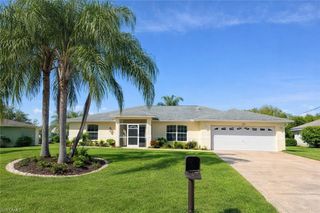 126 Zenith CIR, Fort Myers, FL 33913