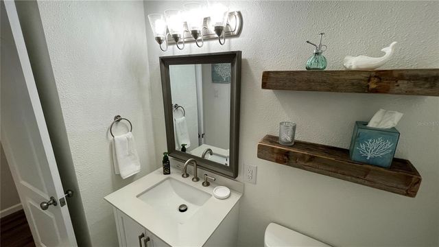 2504 S MILMAR DRIVE, Sarasota, FL 34237