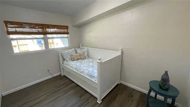 2504 S MILMAR DRIVE, Sarasota, FL 34237