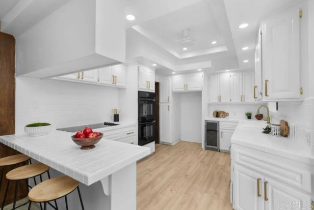 667 Crescent Lane, Vista, CA 92084