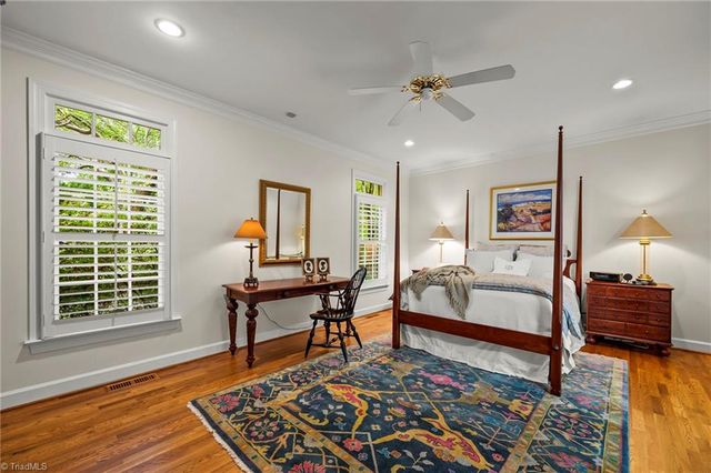 1457 Ridgemere Lane, Winston-salem, NC 27106