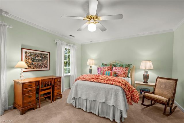 1457 Ridgemere Lane, Winston-salem, NC 27106