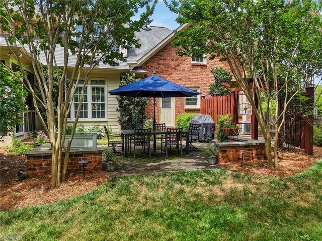1457 Ridgemere Lane, Winston-salem, NC 27106