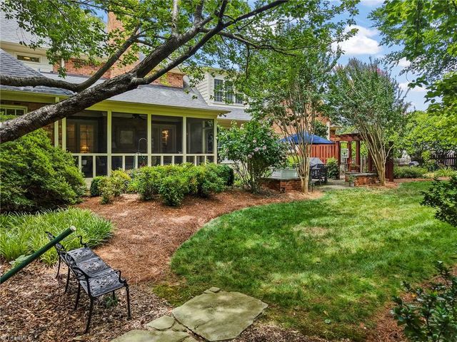 1457 Ridgemere Lane, Winston-salem, NC 27106