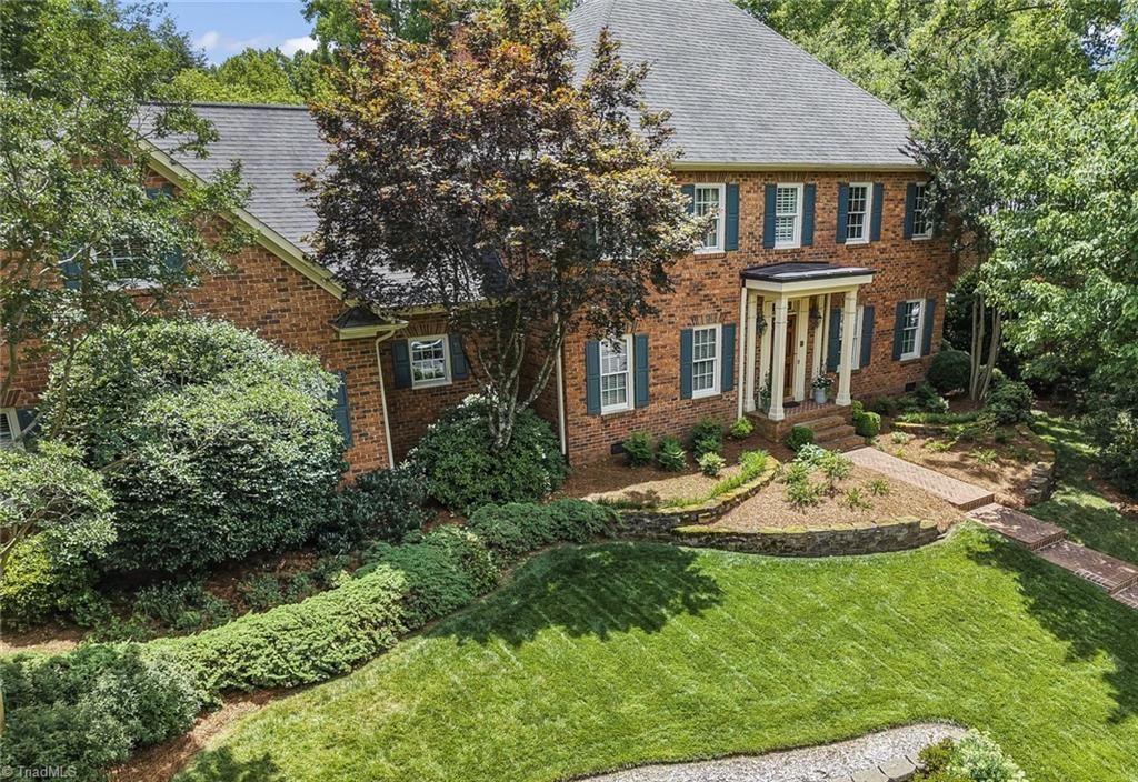 1457 Ridgemere Lane, Winston-salem, NC 27106