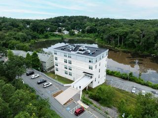24 Cobblestone Ln 603, Gloucester, MA 01930