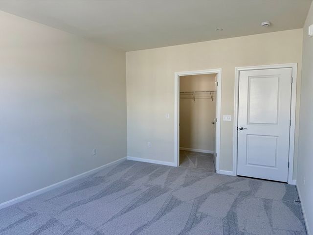 2 Codman Way 302, Westborough, MA 01581