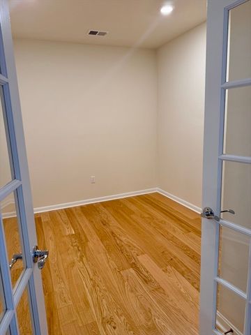 2 Codman Way 302, Westborough, MA 01581