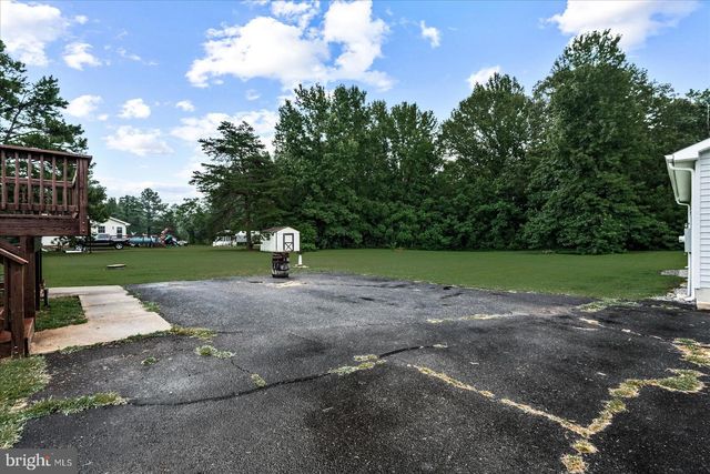12224 LADYSMITH RD, Woodford, VA 22580