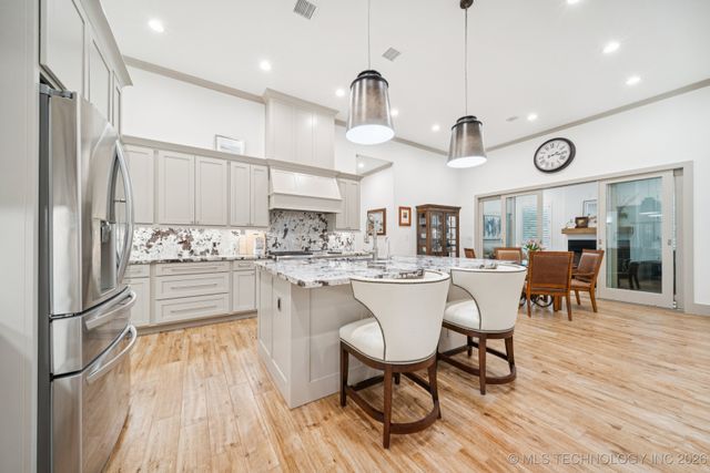 11319 Mary Knox Drive, Beggs, OK 74421
